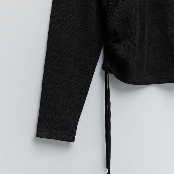 Zara | Tops | Zara Ruched Sweatshirt 